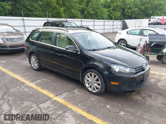 2013 Volkswagen Jetta TDI w/Sunroof & Nav with VIN 3VWPL7AJ7DM691954, listed as a IAAI auction lot 42395456 with 91,331 mi miles and . Bid and sale history available at DreamBid. Image 1.