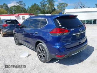 2017 Nissan Rogue SL with VIN JN8AT2MT6HW139347, listed as a IAAI auction lot 41771728 with 215,809 mi miles and . Bid and sale history available at DreamBid. Image 3.