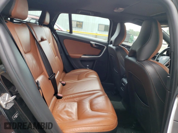 2015 Volvo V60 T5 Drive-E Platinum with VIN YV140MEM7F1218731, listed as a Copart auction lot 58333695 with 103,717 mi miles and Salvage title. Bid and sale history available at DreamBid. Image 10.