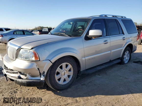 2006 Lincoln Navigator Luxury with VIN 5LMFU27556LJ15060, listed as a Copart auction lot 85070574 with 0 mi miles and Salvage Title. Bid and sale history available at carsss.com. Image 1.