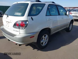 2002 Lexus RX with VIN JTJHF10U320269586, listed as a IAAI auction lot 41264933 with 156,164 mi miles. Bid and sale history available at carsss.com. Image 4.