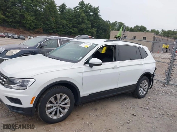 2019 Volkswagen Tiguan SE with VIN 3VV2B7AX5KM049686, listed as a IAAI auction lot 40280519 with 46,114 mi miles. Bid and sale history available at carsss.com. Image 15.