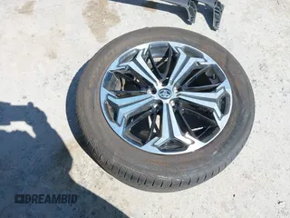 2022 Toyota RAV4 XSE with VIN JTMEB3FV8ND090664, listed as a IAAI auction lot 42465718 with 22,227 mi miles and . Bid and sale history available at DreamBid. Image 12.
