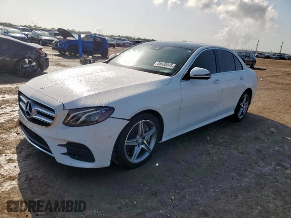 2017 Mercedes-Benz E 300 Luxury z VIN WDDZF4JB8HA181700, wystawiony jako Copart lot #58608045 z przebiegiem 69 312 mil mil oraz Szkoda całkowita • Salvage title. Historia ofert i sprzedaży dostępna na DreamBid. Obrazek 1.