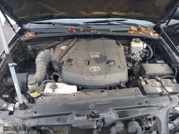 2005 Toyota 4Runner SR5 with VIN JTEBU14R950077268, listed as a IAAI auction lot 41588206 with 188,870 mi miles. Bid and sale history available at carsss.com. Image 10.