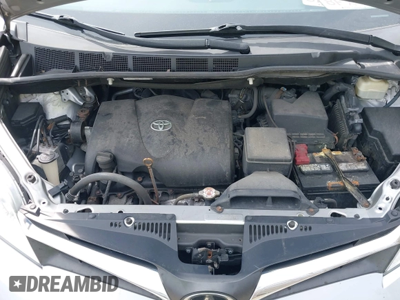 2018 Toyota Sienna LE Auto Access Seat with VIN 5TDKZ3DCXJS937540, listed as a IAAI auction lot 42126411 with 140,294 mi miles and . Bid and sale history available at DreamBid. Image 10.