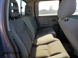 2005 Dodge Dakota ST with VIN 1D7HE28KX5S204098, listed as a Copart auction lot 69924624 with 326,213 mi miles and Salvage Title. Bid and sale history available at carsss.com. Image 10.
