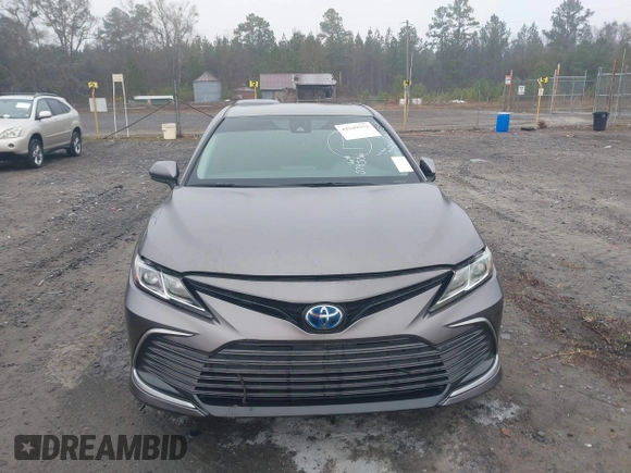 2022 Toyota Camry Hybrid LE with VIN 4T1C31AK7NU578506, listed as a IAAI auction lot 41549933 with 16,440 mi miles. Bid and sale history available at carsss.com. Image 12.