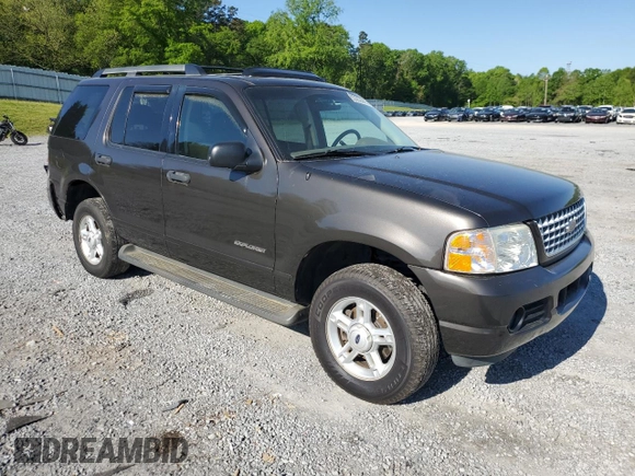 2005 Ford Explorer XLT с VIN 1FMZU73E25UA80666, выставлен на аукционе Copart как лот 53262445 с пробегом 210 387 миль миль и Списание • Salvage title. История ставок и продаж доступна на DreamBid. Изображение 4.