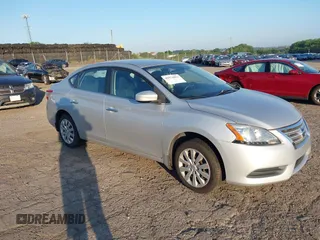 2014 Nissan Sentra SV z VIN 3N1AB7AP4EL677973, wystawiony jako IAAI lot #42574863 z przebiegiem 80 186 mil mil oraz . Historia ofert i sprzedaży dostępna na DreamBid. Obrazek 1.