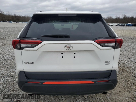 2020 Toyota RAV4 XLE with VIN 2T3P1RFV5LC070811, listed as a Copart auction lot 52326875 with 49,333 mi miles and Salvage Title. Bid and sale history available at carsss.com. Image 6.