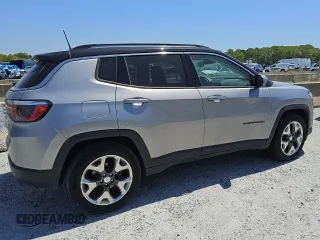 2020 Jeep Compass Limited with VIN 3C4NJCCB4LT211159, listed as a Copart auction lot 50300855 with 106,741 mi miles and Clean Title. Bid and sale history available at DreamBid. Image 3.