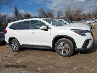 2024 Subaru Ascent Premium z VIN 4S4WMAED9R3458045, wystawiony jako IAAI lot #41660195 z przebiegiem 9 841 mil mil oraz . Historia ofert i sprzedaży dostępna na DreamBid. Obrazek 13.