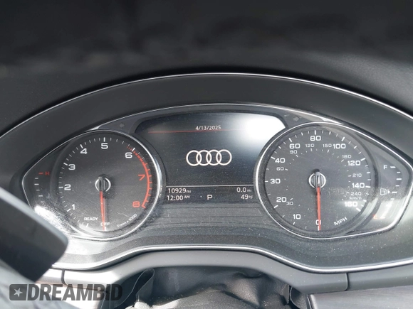 2024 Audi Q5 S line Premium z VIN WA1GAAFY8R2043043, wystawiony jako IAAI lot #42054728 z przebiegiem 10 929 mil mil oraz . Historia ofert i sprzedaży dostępna na DreamBid. Obrazek 7.
