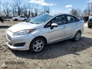 2016 Ford Fiesta SE z VIN 3FADP4BJXGM174777, wystawiony jako Copart lot #49575015 z przebiegiem 144 411 mil mil oraz Szkoda całkowita • Salvage title. Historia ofert i sprzedaży dostępna na DreamBid. Obrazek 1.