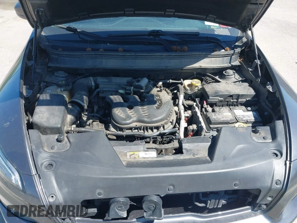 2014 Jeep Cherokee Latitude with VIN 1C4PJMCS2EW137767, listed as a IAAI auction lot 42052071 with 165,300 mi miles and . Bid and sale history available at DreamBid. Image 10.