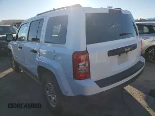 2011 Jeep Patriot Sport z VIN 1J4NT1GB1BD216200, wystawiony jako Copart lot #88791135 z przebiegiem Nie podano mil oraz Czysty tytuł • Clean title. Historia ofert i sprzedaży dostępna na DreamBid. Obrazek 2.