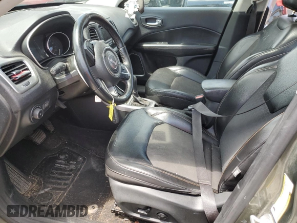 2018 Jeep Compass Latitude с VIN 3C4NJDBB8JT176145, выставлен на аукционе Copart как лот 58164155 с пробегом 114 797 миль миль и Списание • Salvage title. История ставок и продаж доступна на DreamBid. Изображение 7.