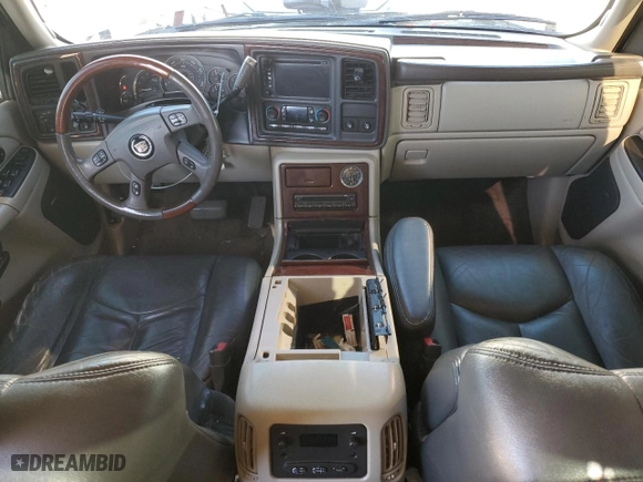 2005 Cadillac Escalade EXT with VIN 3GYEK62N65G149375, listed as a Copart auction lot 82554224 with 149,761 mi miles and Salvage Title. Bid and sale history available at carsss.com. Image 8.