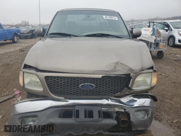 2003 Ford F-150 XL with VIN 1FTRX172X3NB49118, listed as a Copart auction lot 86108914 with 155,265 mi miles and Salvage Title. Bid and sale history available at carsss.com. Image 5.
