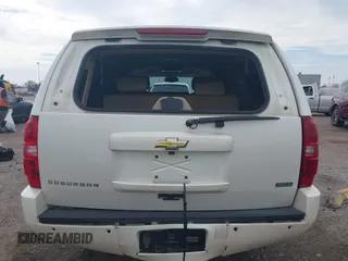 2010 Chevrolet Suburban LTZ with VIN 1GNUCKE03AR248244, listed as a IAAI auction lot 41677238 with 184,698 mi miles. Bid and sale history available at carsss.com. Image 16.