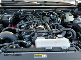 2025 Toyota Tacoma SR with VIN 3TMLB5JN5SM133383, listed as a Copart auction lot 81775615 with 1,229 mi miles and Clean title. Bid and sale history available at DreamBid. Image 13.
