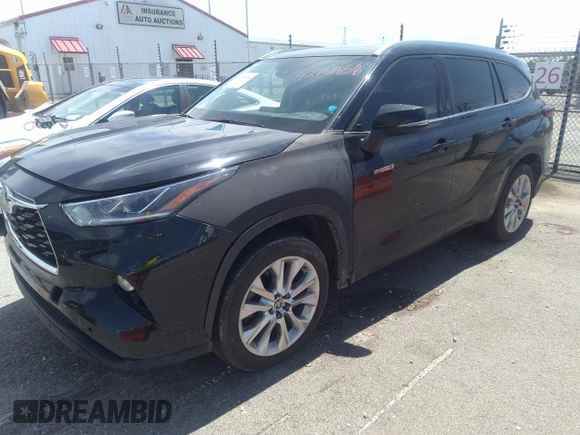 2021 Toyota Highlander Hybrid Limited with VIN 5TDYARAH8MS505859, listed as a IAAI auction lot 42751858 with 43,879 mi miles and . Bid and sale history available at DreamBid. Image 2.