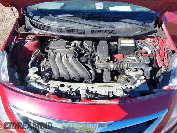 2015 Nissan Versa S Plus with VIN 3N1CN7AP1FL829662, listed as a IAAI auction lot 41680995 with 152,992 mi miles. Bid and sale history available at carsss.com. Image 10.