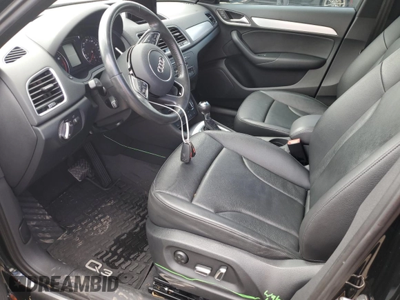 2018 Audi Q3 Premium with VIN WA1BCCFS2JR032529, listed as a Copart auction lot 49040273 with 37,538 mi miles. Bid and sale history available at carsss.com. Image 7.