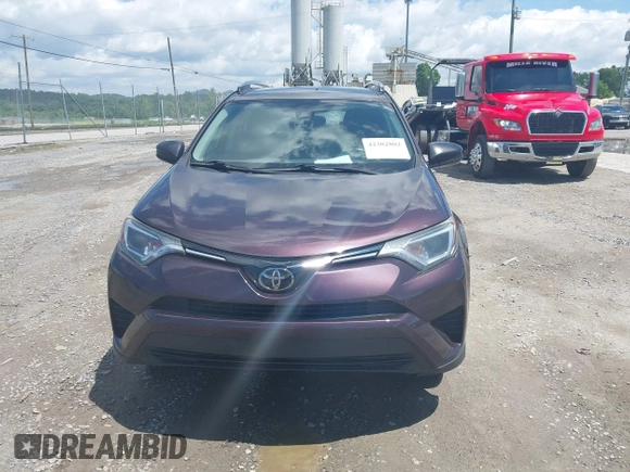 2018 Toyota RAV4 LE with VIN 2T3BFREV2JW781018, listed as a IAAI auction lot 42302802 with 44,165 mi miles and . Bid and sale history available at DreamBid. Image 12.