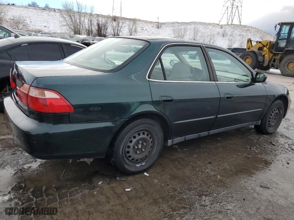 1999 Honda Accord Sdn LX with VIN 1HGCG1642XA060019, listed as a Copart auction lot 87314464 with 169,416 mi miles and Salvage Title. Bid and sale history available at carsss.com. Image 3.