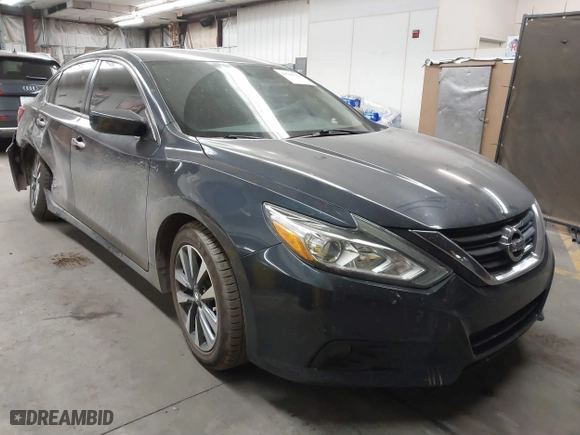2017 Nissan Altima 2.5 SV with VIN 1N4AL3AP3HC124367, listed as a IAAI auction lot 41588541 with 112,482 mi miles. Bid and sale history available at carsss.com. Image 1.