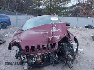 2021 Jeep Cherokee Latitude Lux with VIN 1C4PJMMXXMD184856, listed as a IAAI auction lot 41218643 with Not Provided miles and . Bid and sale history available at carsss.com. Image 11.
