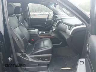 2015 GMC Yukon XL SLT z VIN 1GKS2HKC1FR146778, wystawiony jako IAAI lot #42449315 z przebiegiem 197 577 mil mil oraz . Historia ofert i sprzedaży dostępna na DreamBid. Obrazek 5.