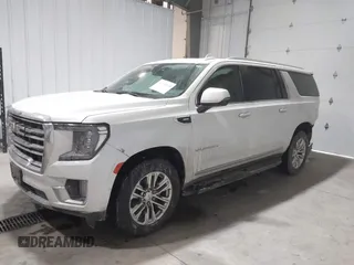 2021 GMC Yukon XL SLT with VIN 1GKS2GKD4MR414318, listed as a IAAI auction lot 41590618 with 49,913 mi miles. Bid and sale history available at carsss.com. Image 2.