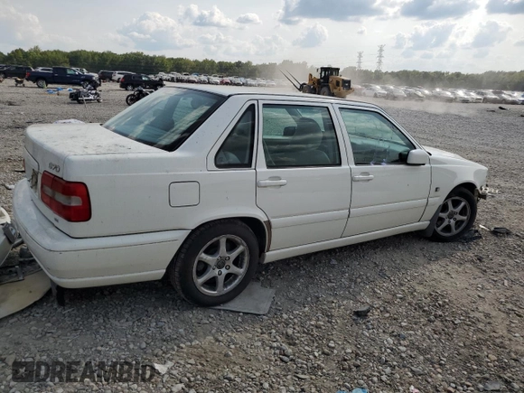 2000 Volvo S70 с VIN YV1LS61J2Y2667079, выставлен на аукционе Copart как лот 69458774 с пробегом Не указан миль и Списание • Salvage title. История ставок и продаж доступна на DreamBid. Изображение 3.