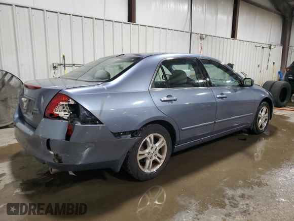 2007 Honda Accord EX с VIN 1HGCM56767A203628, выставлен на аукционе Copart как лот 54379755 с пробегом 106 556 миль миль и Списание • Salvage title. История ставок и продаж доступна на DreamBid. Изображение 3.