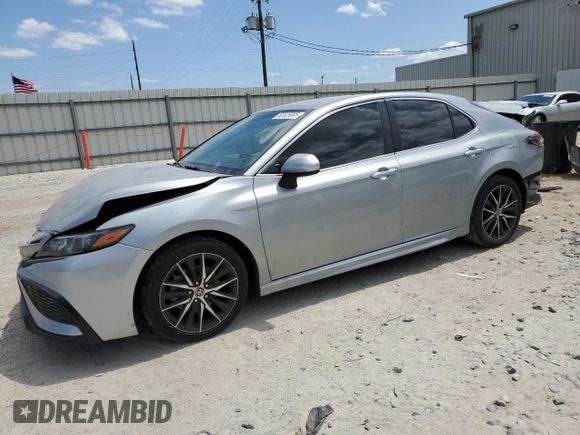 2021 Toyota Camry SE Nightshade with VIN 4T1G11AK5MU515443, listed as a Copart auction lot 52325085 with 55,963 mi miles and Salvage Title. Bid and sale history available at DreamBid. Image 1.