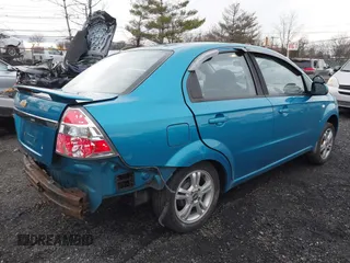 2008 Chevrolet Aveo LS z VIN KL1TD56678B212623, wystawiony jako IAAI lot #41152790 z przebiegiem 91 555 mil mil oraz . Historia ofert i sprzedaży dostępna na DreamBid. Obrazek 4.