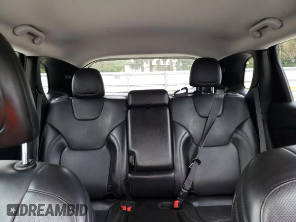 2019 Jeep Cherokee Limited with VIN 1C4PJLDB5KD427727, listed as a Copart auction lot 59300595 with 153,147 mi miles and Non repairable. Bid and sale history available at DreamBid. Image 10.