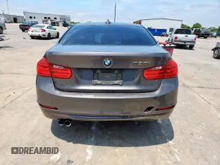 2015 BMW 3 Series 328i with VIN WBA3A5C55FF610865, listed as a Copart auction lot 59675825 with 186,429 mi miles and Salvage title. Bid and sale history available at DreamBid. Image 6.
