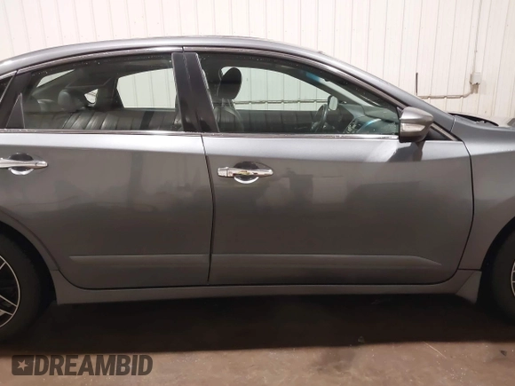 2015 Nissan Altima S with VIN 1N4AL3AP6FN394016, listed as a IAAI auction lot 41757696 with 173,042 mi miles and . Bid and sale history available at DreamBid. Image 14.
