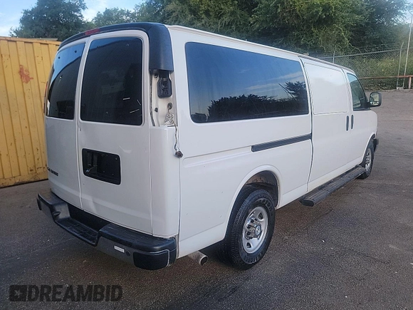2020 Chevrolet Express Passenger LT с VIN 1GAZGPFG7L1264730, выставлен на аукционе IAAI как лот 42907223 с пробегом 79 813 миль миль и . История ставок и продаж доступна на DreamBid. Изображение 27.