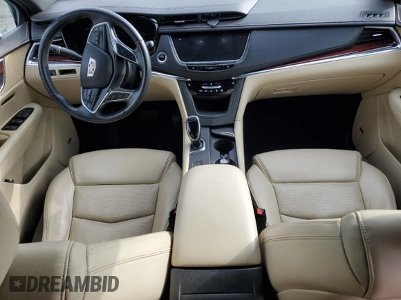 2018 Cadillac XT5 Luxury FWD with VIN 1GYKNCRS7JZ164739, listed as a Copart auction lot 43029685 with 82,263 mi miles and Salvage Title. Bid and sale history available at carsss.com. Image 8.