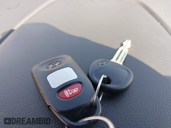 2018 Hyundai Elantra SEL z VIN 5NPD84LF5JH336295, wystawiony jako IAAI lot #41786963 z przebiegiem 96 399 mil mil oraz . Historia ofert i sprzedaży dostępna na DreamBid. Obrazek 11.
