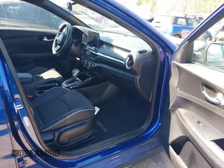 2020 Kia Forte GT-Line z VIN 3KPF34AD8LE190300, wystawiony jako IAAI lot #41994609 z przebiegiem 43 821 mil mil oraz . Historia ofert i sprzedaży dostępna na DreamBid. Obrazek 5.