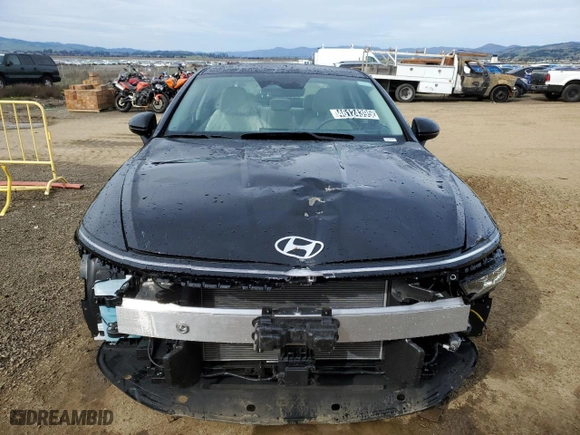 2025 Hyundai Sonata SEL with VIN KMHL64JA1SA472730, listed as a Copart auction lot 46124395 with 491 mi miles and Clean Title. Bid and sale history available at carsss.com. Image 5.
