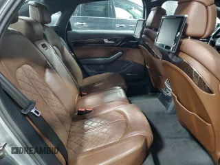 2014 Audi A8 3.0T z VIN WAURGAFD7EN005416, wystawiony jako Copart lot #42625745 z przebiegiem 141 244 mil mil oraz Szkoda całkowita • Salvage title. Historia ofert i sprzedaży dostępna na DreamBid. Obrazek 10.