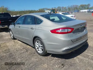 2016 Ford Fusion SE with VIN 3FA6P0HD8GR117421, listed as a IAAI auction lot 42146157 with 136,947 mi miles. Bid and sale history available at carsss.com. Image 3.