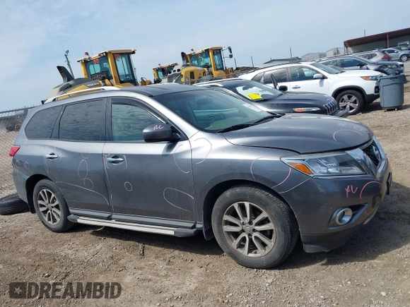 2015 Nissan Pathfinder S with VIN 5N1AR2MN3FC659737, listed as a IAAI auction lot 42238190 with 154,763 mi miles and . Bid and sale history available at DreamBid. Image 14.